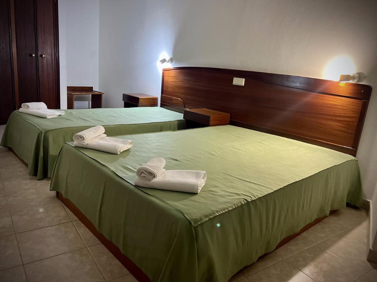 ホテル Residencial Casa Velha パンピリョーザ・ダ・セーラ エクステリア 写真