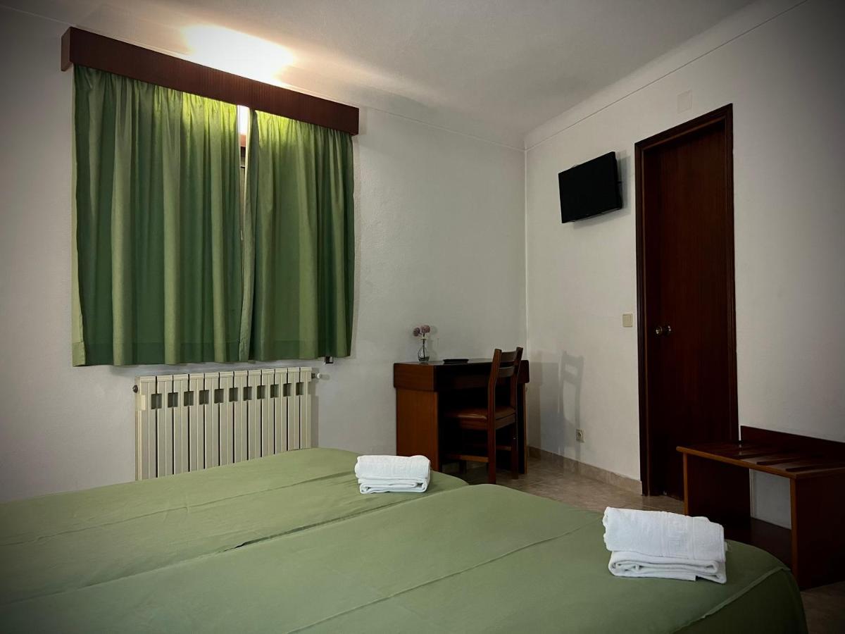 ホテル Residencial Casa Velha パンピリョーザ・ダ・セーラ エクステリア 写真
